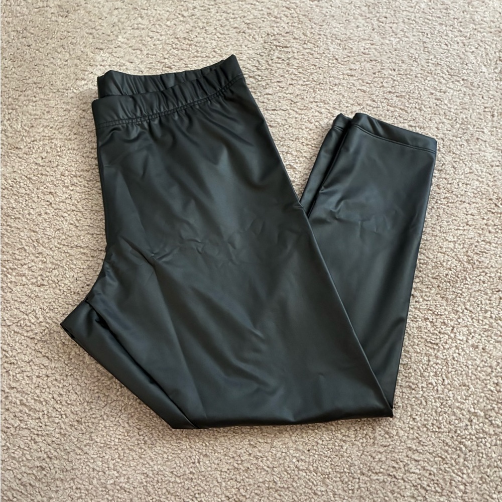 Old Navy faux leather leggings